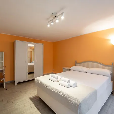 Exclusive Italian Garden In Milano