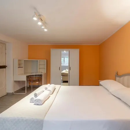 Exclusive Italian Garden In Milano